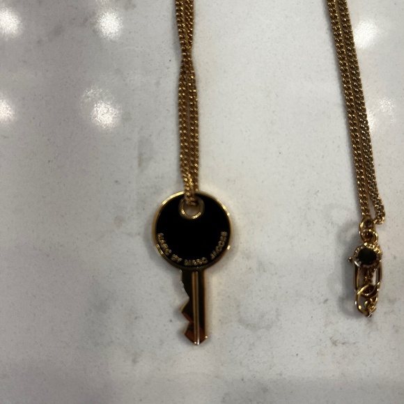 Marc Jacobs necklace - Picture 1 of 3